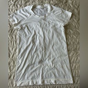 White lululemon swiftly short sleeve